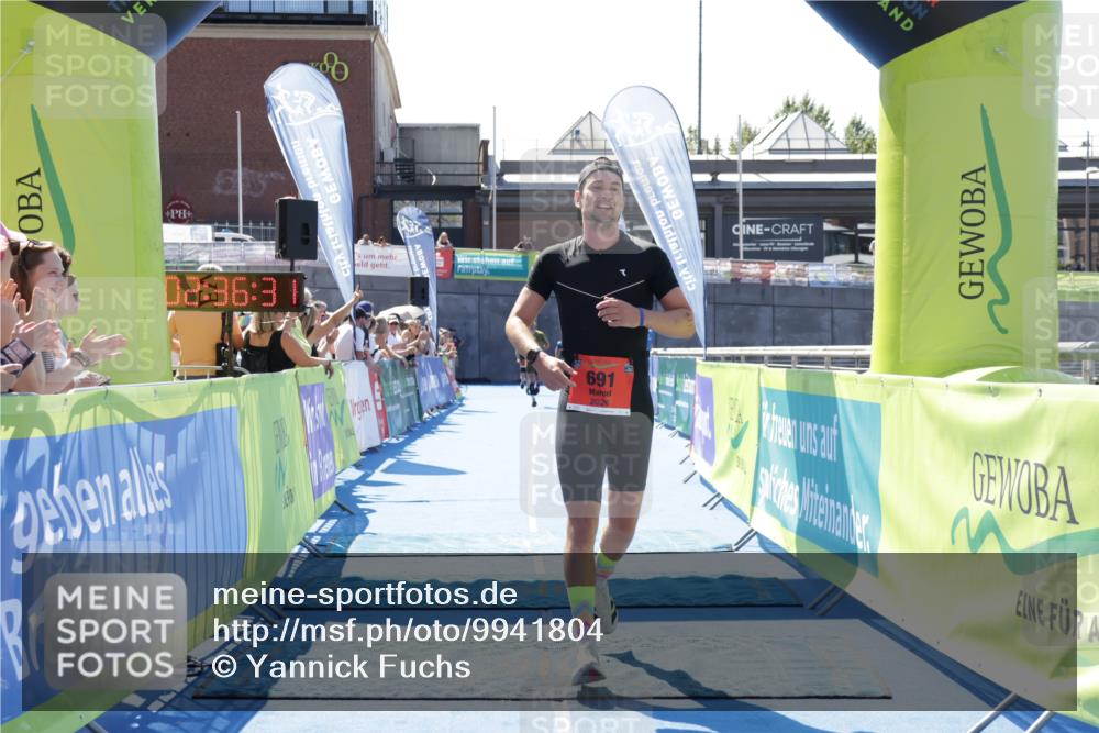 09.08.2026 - GEWOBA Citytriathlon Bremen Yannick Fuchs http://msf.ph/oto/9941804 09.08.2026 14:02:54 Ziel 569, 691 meine-sportfotos.de
