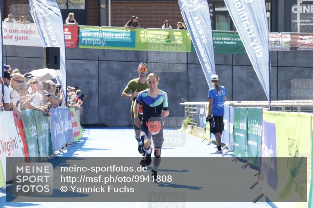 09.08.2026 - GEWOBA Citytriathlon Bremen Yannick Fuchs http://msf.ph/oto/9941808 09.08.2026 14:02:57 Ziel 569, 612, 691 meine-sportfotos.de