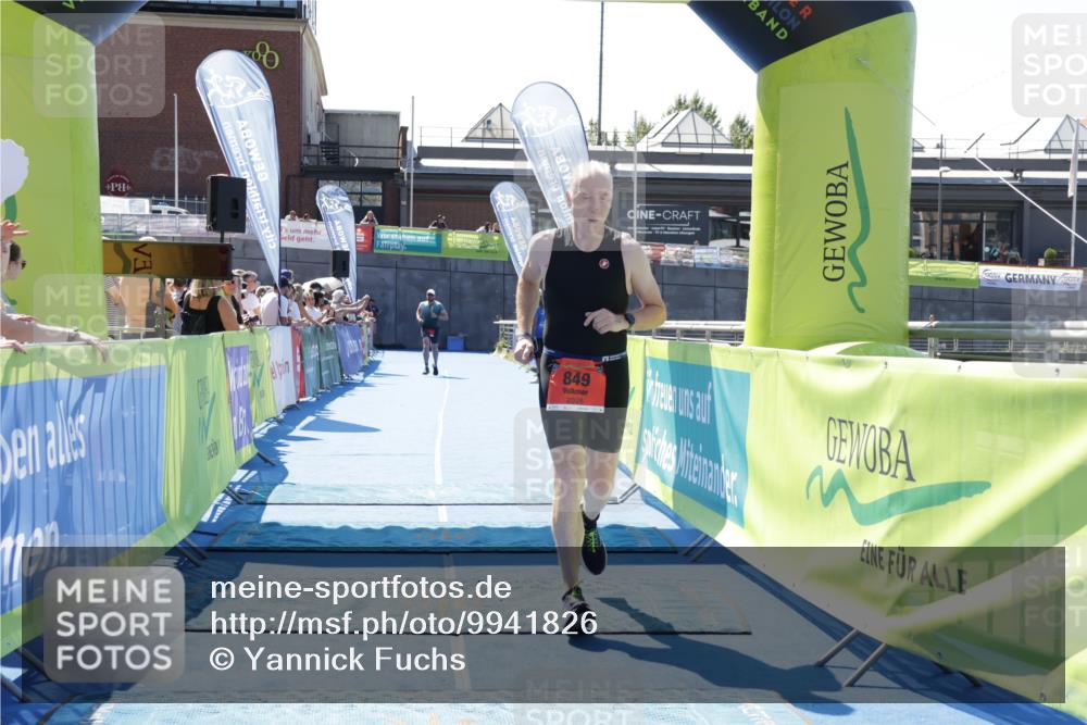 09.08.2026 - GEWOBA Citytriathlon Bremen Yannick Fuchs http://msf.ph/oto/9941826 09.08.2026 14:03:06 Ziel 651, 849 meine-sportfotos.de