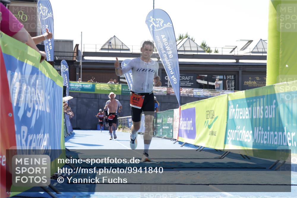 09.08.2026 - GEWOBA Citytriathlon Bremen Yannick Fuchs http://msf.ph/oto/9941840 09.08.2026 14:04:33 Ziel 575, 843 meine-sportfotos.de