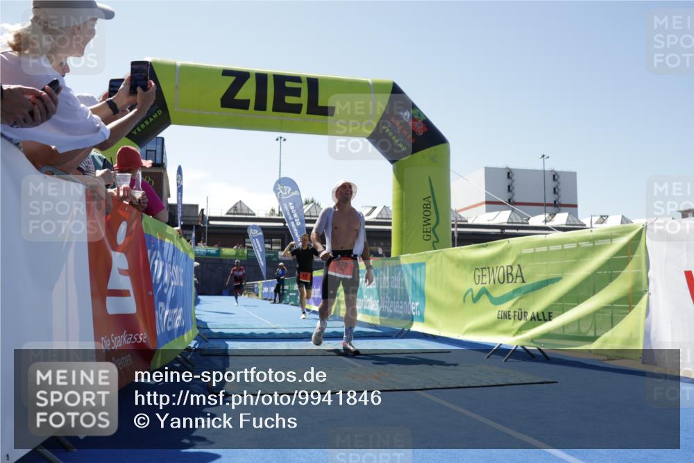 09.08.2026 - GEWOBA Citytriathlon Bremen Yannick Fuchs http://msf.ph/oto/9941846 09.08.2026 14:04:39 Ziel 575, 746, 831 meine-sportfotos.de