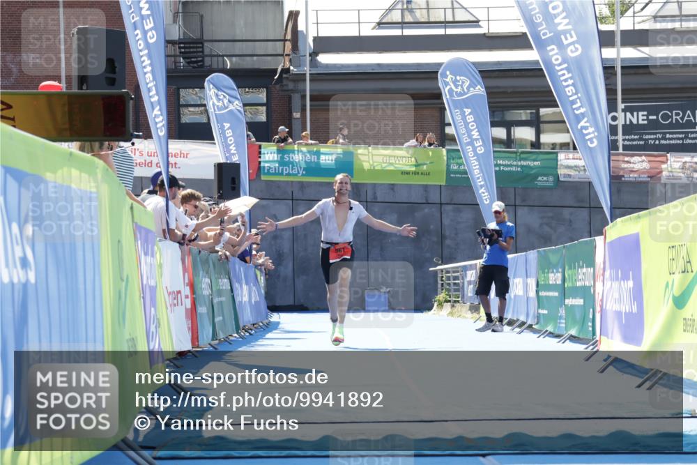 09.08.2026 - GEWOBA Citytriathlon Bremen Yannick Fuchs http://msf.ph/oto/9941892 09.08.2026 14:06:03 Ziel 561 meine-sportfotos.de