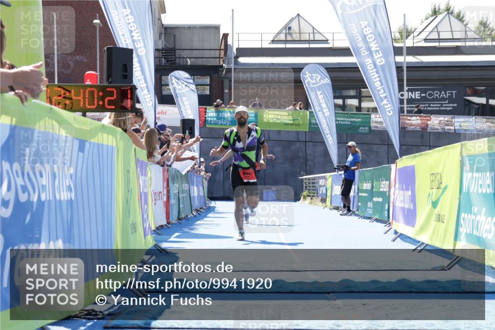 09.08.2026 - GEWOBA Citytriathlon Bremen Yannick Fuchs http://msf.ph/oto/9941920 09.08.2026 14:06:43 Ziel 632, 697 meine-sportfotos.de