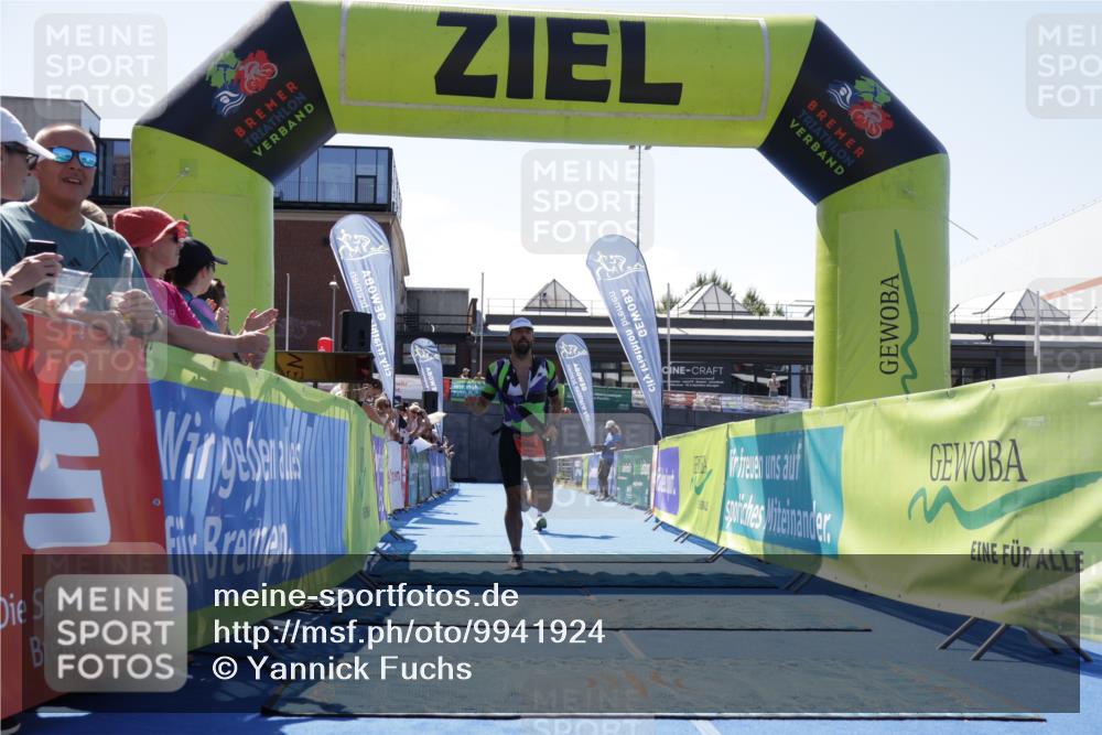 09.08.2026 - GEWOBA Citytriathlon Bremen Yannick Fuchs http://msf.ph/oto/9941924 09.08.2026 14:06:45 Ziel 632, 697 meine-sportfotos.de