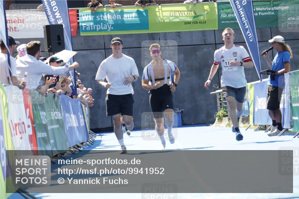 09.08.2026 - GEWOBA Citytriathlon Bremen Yannick Fuchs http://msf.ph/oto/9941952 09.08.2026 14:07:36 Ziel 1119 meine-sportfotos.de