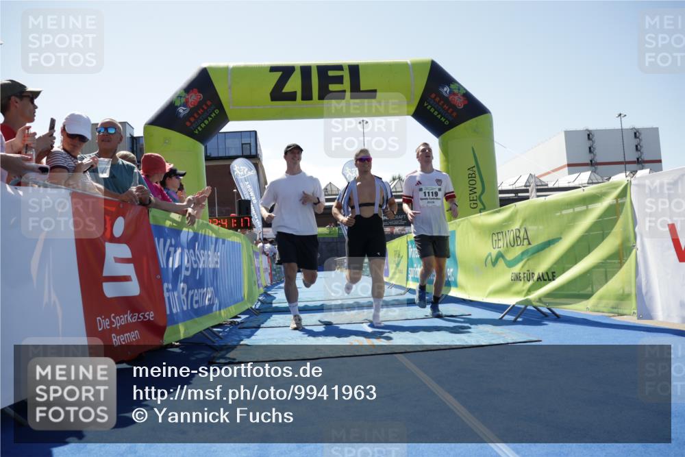 09.08.2026 - GEWOBA Citytriathlon Bremen Yannick Fuchs http://msf.ph/oto/9941963 09.08.2026 14:07:40 Ziel 676, 1119 meine-sportfotos.de