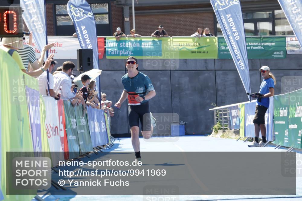09.08.2026 - GEWOBA Citytriathlon Bremen Yannick Fuchs http://msf.ph/oto/9941969 09.08.2026 14:07:42 Ziel 676, 1119 meine-sportfotos.de