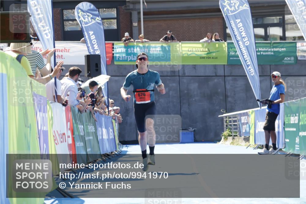 09.08.2026 - GEWOBA Citytriathlon Bremen Yannick Fuchs http://msf.ph/oto/9941970 09.08.2026 14:07:42 Ziel 676, 1119 meine-sportfotos.de