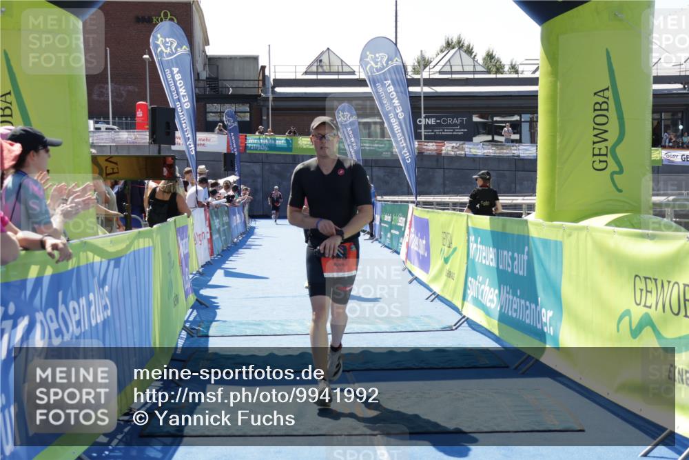 09.08.2026 - GEWOBA Citytriathlon Bremen Yannick Fuchs http://msf.ph/oto/9941992 09.08.2026 14:08:18 Ziel 692, 793 meine-sportfotos.de