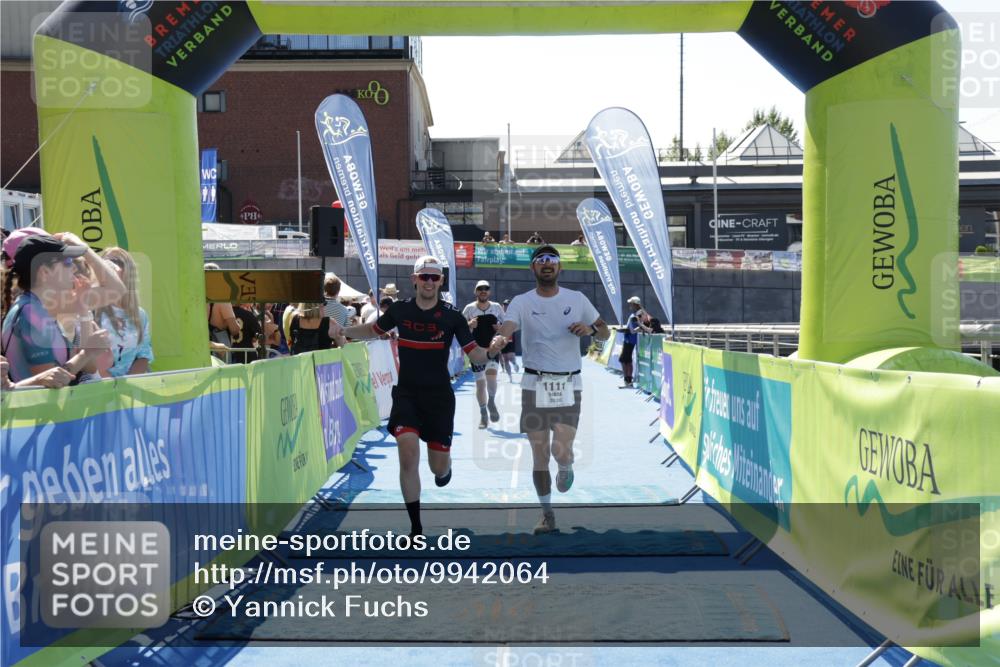09.08.2026 - GEWOBA Citytriathlon Bremen Yannick Fuchs http://msf.ph/oto/9942064 09.08.2026 14:09:02 Ziel 647, 1111 meine-sportfotos.de