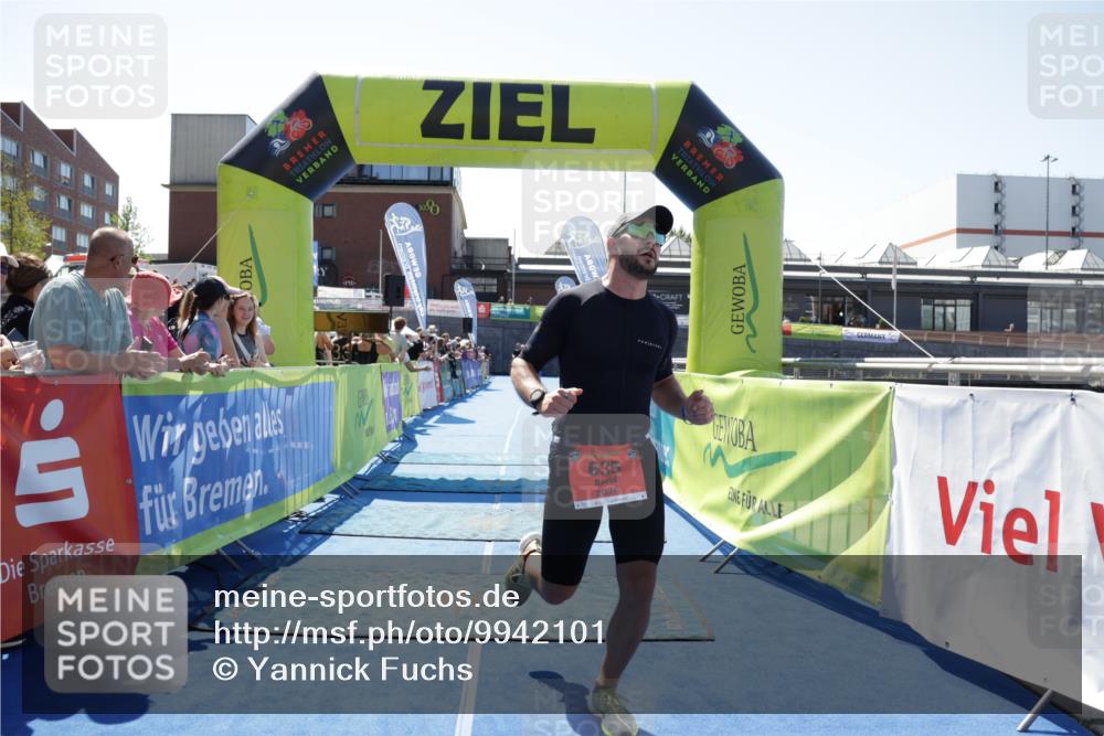 09.08.2026 - GEWOBA Citytriathlon Bremen Yannick Fuchs http://msf.ph/oto/9942101 09.08.2026 14:09:39 Ziel 594, 635 meine-sportfotos.de