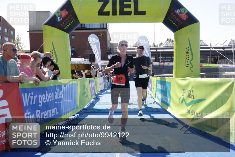 09.08.2026 - GEWOBA Citytriathlon Bremen Yannick Fuchs http://msf.ph/oto/9942122 09.08.2026 14:09:58 Ziel 747, 898, 982, 1129 meine-sportfotos.de