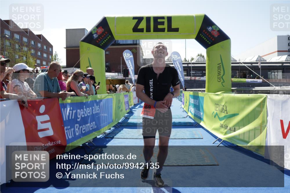 09.08.2026 - GEWOBA Citytriathlon Bremen Yannick Fuchs http://msf.ph/oto/9942135 09.08.2026 14:10:19 Ziel 566, 669, 739 meine-sportfotos.de