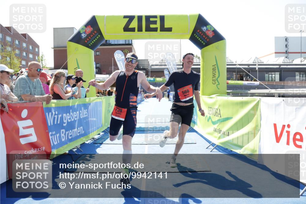09.08.2026 - GEWOBA Citytriathlon Bremen Yannick Fuchs http://msf.ph/oto/9942141 09.08.2026 14:10:21 Ziel 566, 669, 739 meine-sportfotos.de