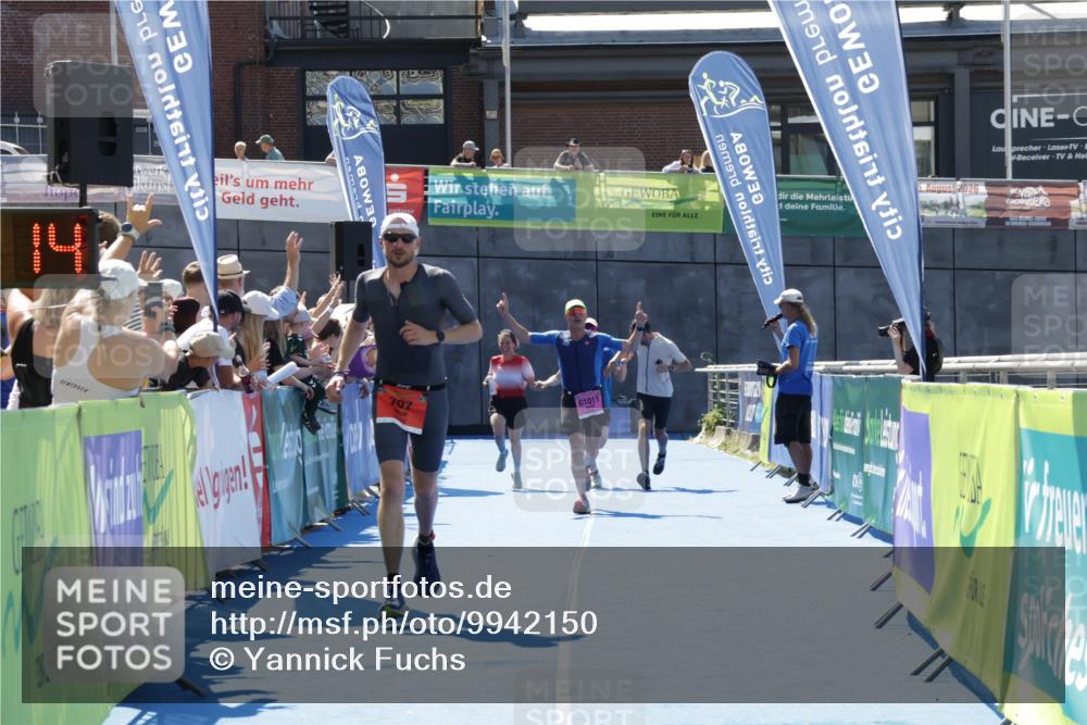 09.08.2026 - GEWOBA Citytriathlon Bremen Yannick Fuchs http://msf.ph/oto/9942150 09.08.2026 14:10:37 Ziel 707, 1147 meine-sportfotos.de