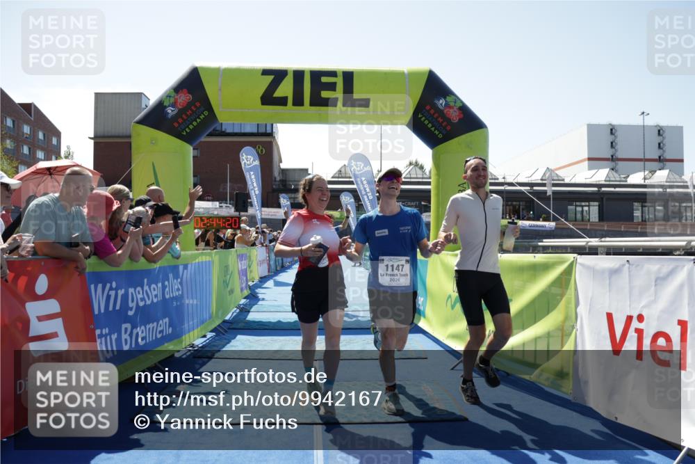 09.08.2026 - GEWOBA Citytriathlon Bremen Yannick Fuchs http://msf.ph/oto/9942167 09.08.2026 14:10:43 Ziel 707, 1011, 1011, 1147 meine-sportfotos.de
