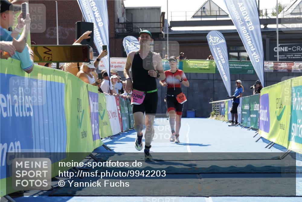 09.08.2026 - GEWOBA Citytriathlon Bremen Yannick Fuchs http://msf.ph/oto/9942203 09.08.2026 14:11:35 Ziel 914, 1008, 1008 meine-sportfotos.de