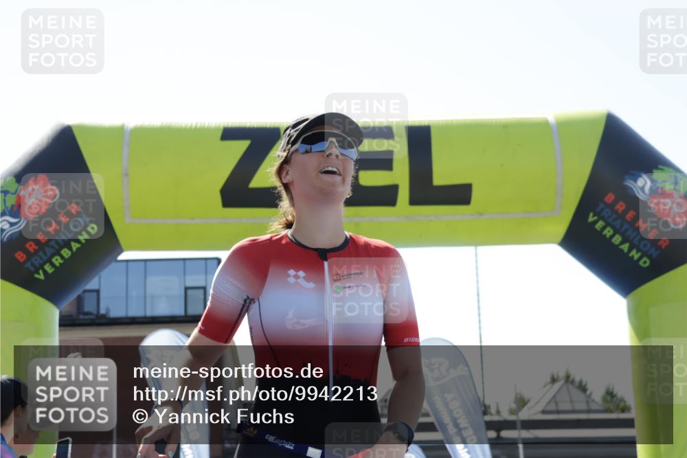 09.08.2026 - GEWOBA Citytriathlon Bremen Yannick Fuchs http://msf.ph/oto/9942213 09.08.2026 14:11:39 Ziel 914, 1008, 1008 meine-sportfotos.de