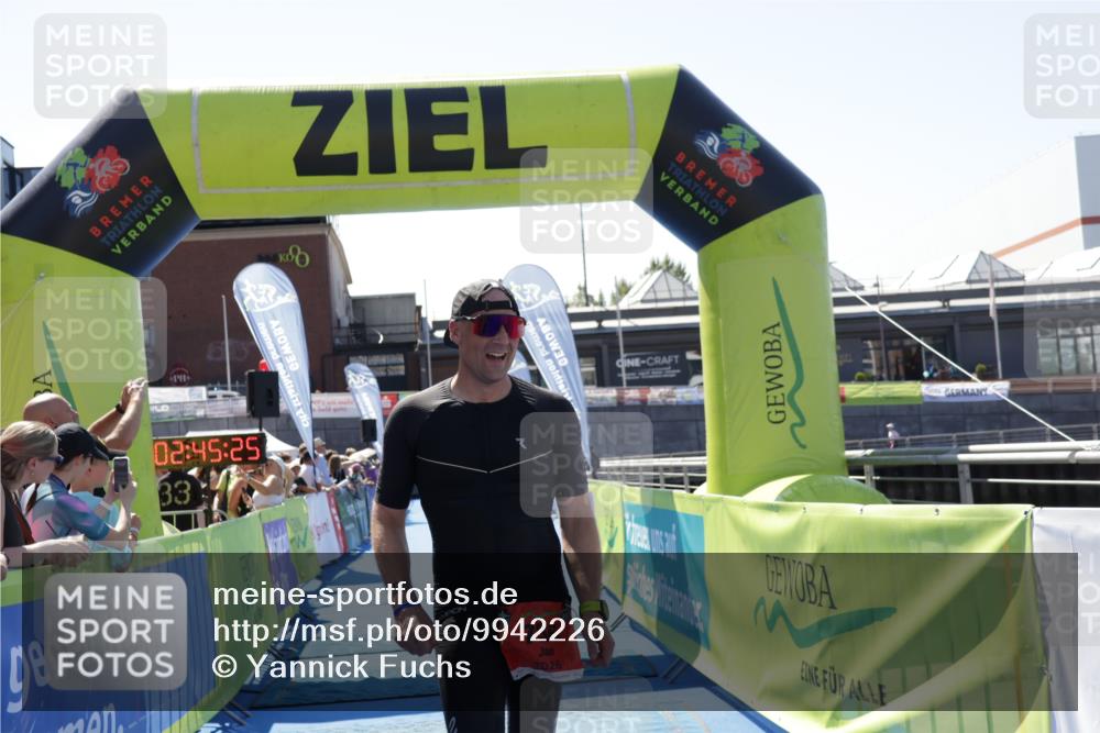 09.08.2026 - GEWOBA Citytriathlon Bremen Yannick Fuchs http://msf.ph/oto/9942226 09.08.2026 14:11:48 Ziel 756 meine-sportfotos.de