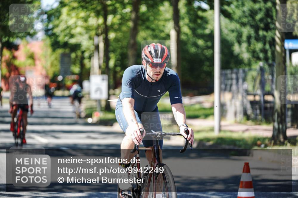 09.08.2026 - GEWOBA Citytriathlon Bremen Michael Burmester http://msf.ph/oto/9942249 09.08.2026 14:25:43 Radfahren 140, 184, 445, 464 meine-sportfotos.de
