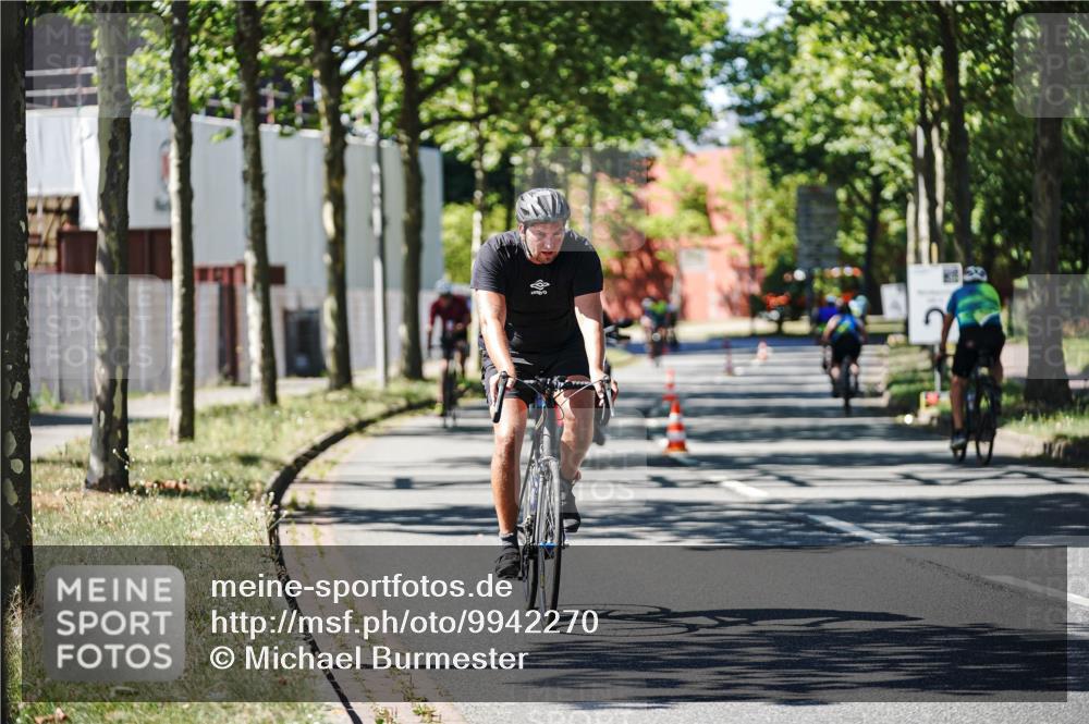 09.08.2026 - GEWOBA Citytriathlon Bremen Michael Burmester http://msf.ph/oto/9942270 09.08.2026 14:25:59 Radfahren 78, 185, 189, 387, 406, 474, 476 meine-sportfotos.de