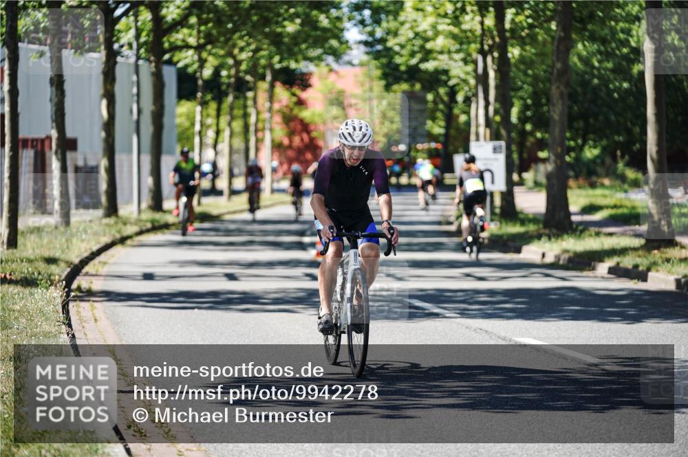 09.08.2026 - GEWOBA Citytriathlon Bremen Michael Burmester http://msf.ph/oto/9942278 09.08.2026 14:26:05 Radfahren 185, 189, 387, 392, 406, 474, 476, 506 meine-sportfotos.de