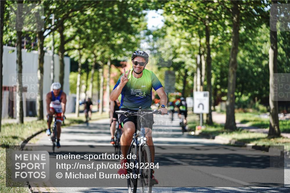 09.08.2026 - GEWOBA Citytriathlon Bremen Michael Burmester http://msf.ph/oto/9942284 09.08.2026 14:26:10 Radfahren 366, 392, 406, 459, 474, 476, 506 meine-sportfotos.de