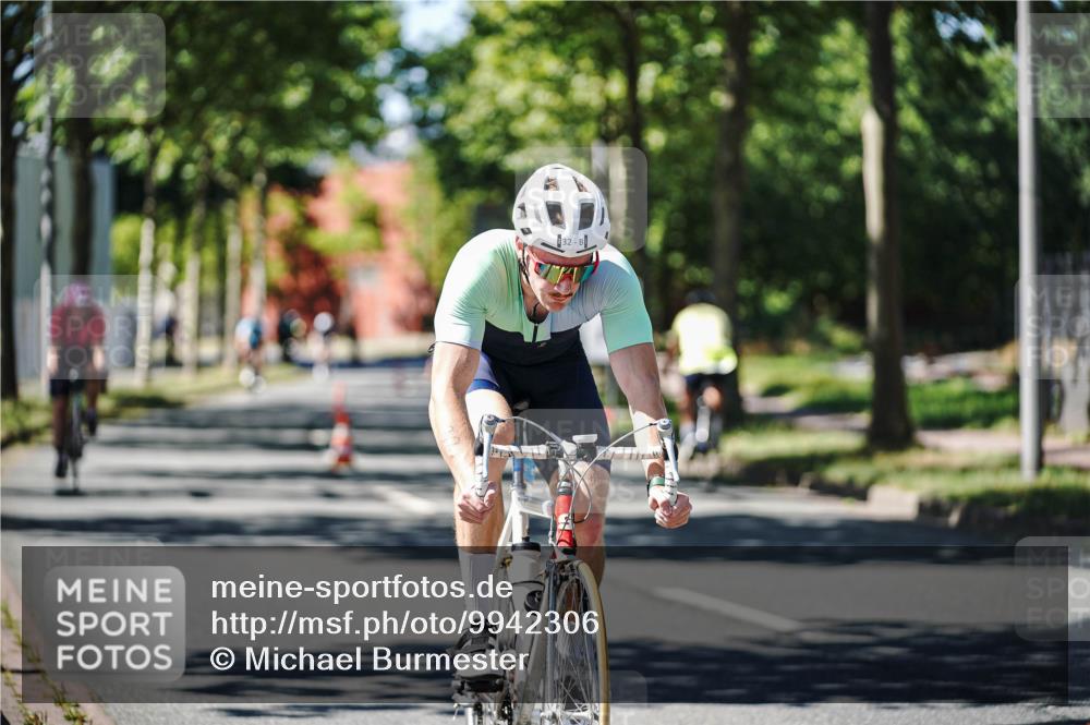 09.08.2026 - GEWOBA Citytriathlon Bremen Michael Burmester http://msf.ph/oto/9942306 09.08.2026 14:26:25 Radfahren 29, 32, 51, 176, 366, 459, 497 meine-sportfotos.de