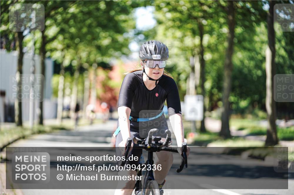 09.08.2026 - GEWOBA Citytriathlon Bremen Michael Burmester http://msf.ph/oto/9942336 09.08.2026 14:26:58 Radfahren 59, 156, 170, 427, 475, 484, 504 meine-sportfotos.de