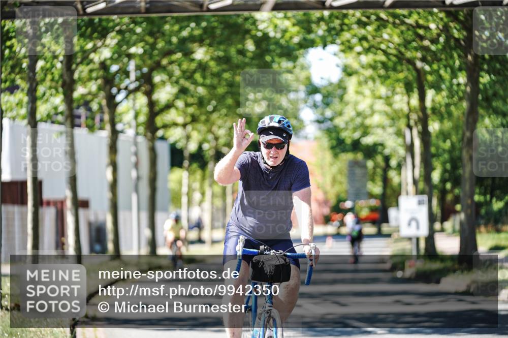09.08.2026 - GEWOBA Citytriathlon Bremen Michael Burmester http://msf.ph/oto/9942350 09.08.2026 14:27:09 Radfahren 1, 59, 156, 427, 447, 461 meine-sportfotos.de