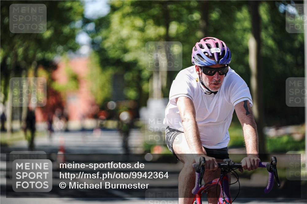 09.08.2026 - GEWOBA Citytriathlon Bremen Michael Burmester http://msf.ph/oto/9942364 09.08.2026 14:27:53 Radfahren 81, 177, 251, 443, 444, 446 meine-sportfotos.de