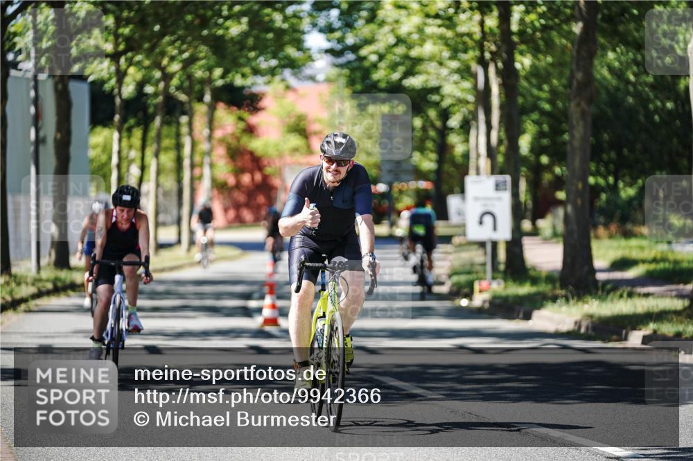 09.08.2026 - GEWOBA Citytriathlon Bremen Michael Burmester http://msf.ph/oto/9942366 09.08.2026 14:27:57 Radfahren 67, 177, 251, 331, 443, 444 meine-sportfotos.de