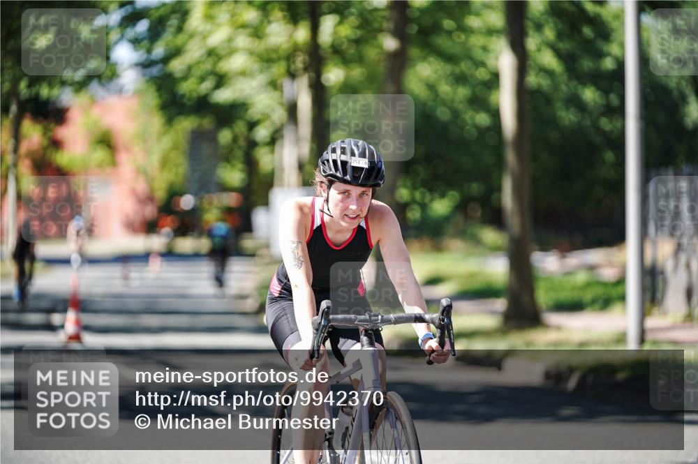 09.08.2026 - GEWOBA Citytriathlon Bremen Michael Burmester http://msf.ph/oto/9942370 09.08.2026 14:27:59 Radfahren 67, 177, 251, 331, 443, 444 meine-sportfotos.de