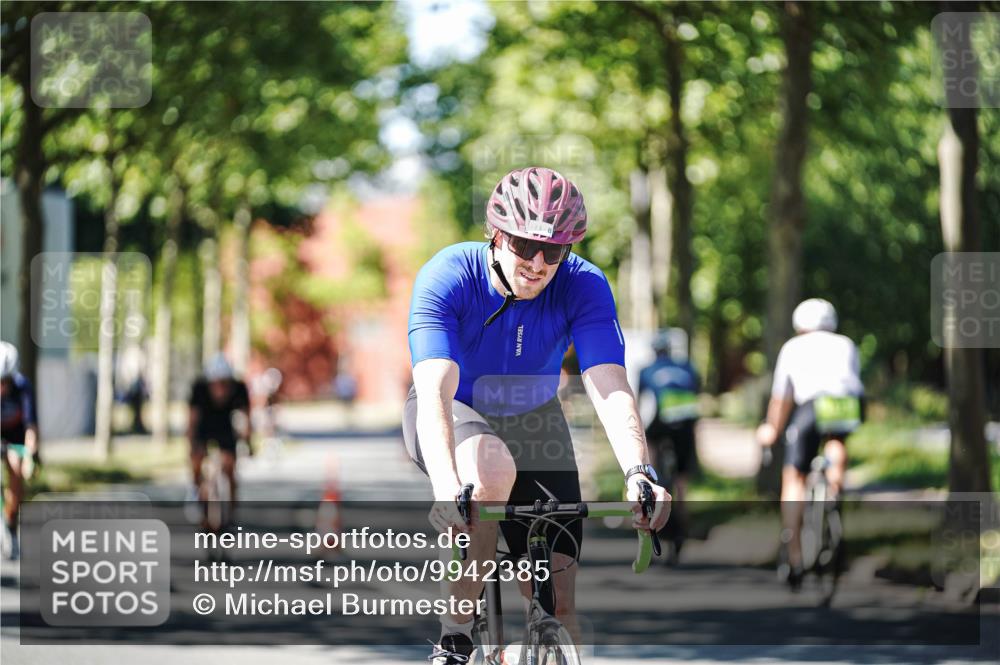 09.08.2026 - GEWOBA Citytriathlon Bremen Michael Burmester http://msf.ph/oto/9942385 09.08.2026 14:28:17 Radfahren 41, 67, 72, 85, 100, 113, 119, 168 meine-sportfotos.de
