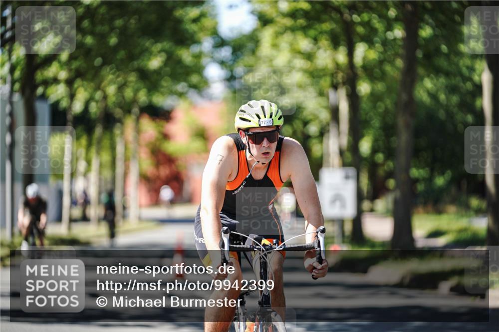 09.08.2026 - GEWOBA Citytriathlon Bremen Michael Burmester http://msf.ph/oto/9942399 09.08.2026 14:28:32 Radfahren 11, 77, 85, 100, 119, 155, 168 meine-sportfotos.de