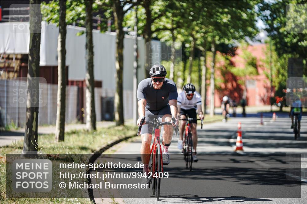 09.08.2026 - GEWOBA Citytriathlon Bremen Michael Burmester http://msf.ph/oto/9942409 09.08.2026 14:28:44 Radfahren 11, 50, 77, 109, 155, 350 meine-sportfotos.de