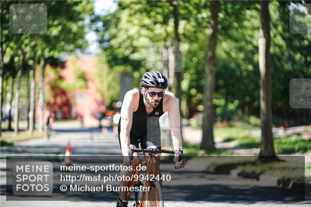09.08.2026 - GEWOBA Citytriathlon Bremen Michael Burmester http://msf.ph/oto/9942440 09.08.2026 14:29:09 Radfahren 33, 46, 68, 71, 97, 117, 154, 162 meine-sportfotos.de