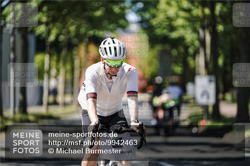09.08.2026 - GEWOBA Citytriathlon Bremen Michael Burmester http://msf.ph/oto/9942463 09.08.2026 14:29:56 Radfahren 164, 418, 469, 512 meine-sportfotos.de