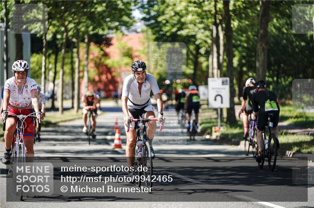 09.08.2026 - GEWOBA Citytriathlon Bremen Michael Burmester http://msf.ph/oto/9942465 09.08.2026 14:30:04 Radfahren 137, 279, 401, 407, 469, 512 meine-sportfotos.de