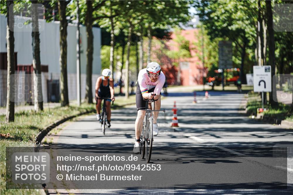 09.08.2026 - GEWOBA Citytriathlon Bremen Michael Burmester http://msf.ph/oto/9942553 09.08.2026 14:31:37 Radfahren 3, 24, 52, 70, 295, 346 meine-sportfotos.de