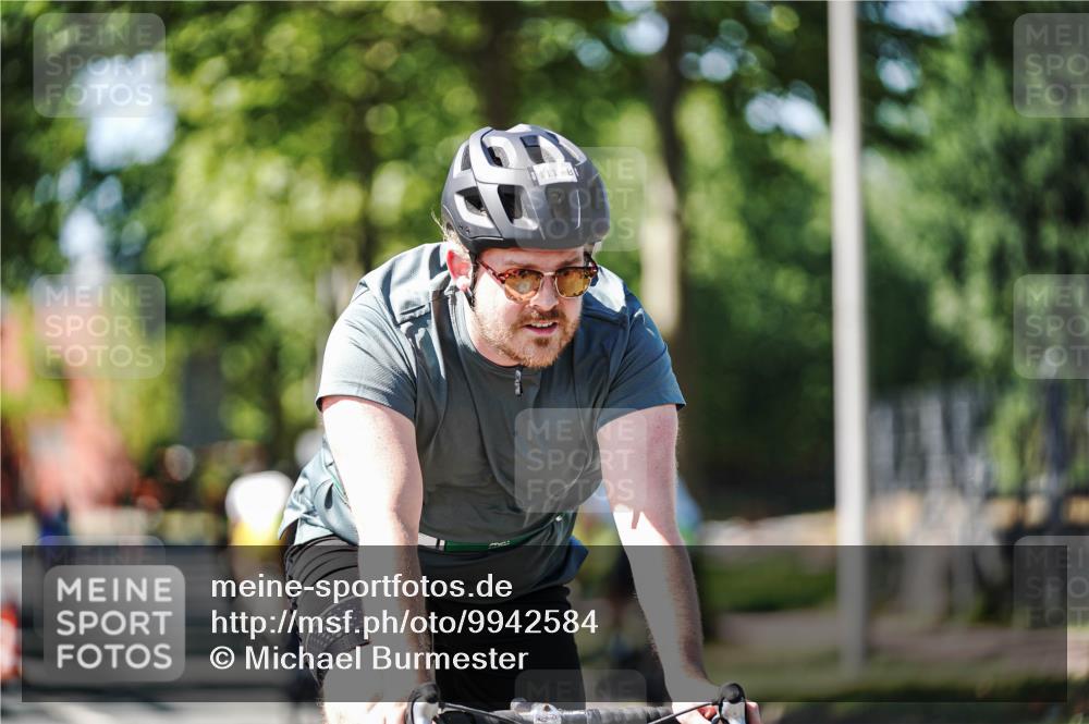 09.08.2026 - GEWOBA Citytriathlon Bremen Michael Burmester http://msf.ph/oto/9942584 09.08.2026 14:32:14 Radfahren 111, 126, 254 meine-sportfotos.de