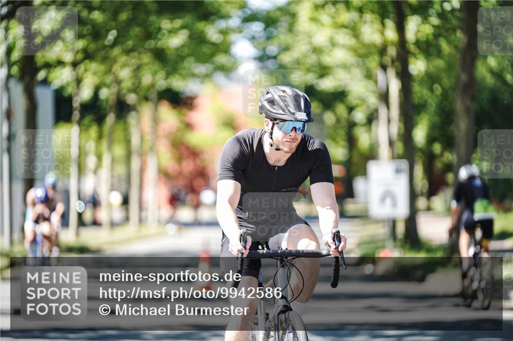 09.08.2026 - GEWOBA Citytriathlon Bremen Michael Burmester http://msf.ph/oto/9942586 09.08.2026 14:32:31 Radfahren 2, 22, 44, 83 meine-sportfotos.de