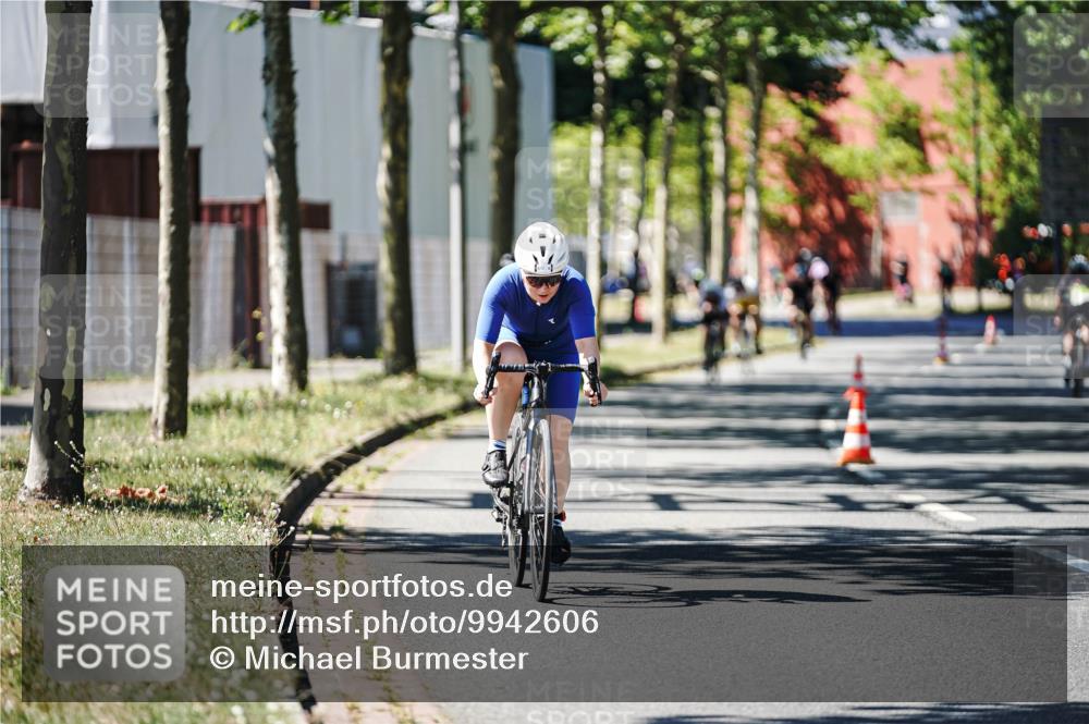 09.08.2026 - GEWOBA Citytriathlon Bremen Michael Burmester http://msf.ph/oto/9942606 09.08.2026 14:32:54 Radfahren 9, 38, 148, 257, 302, 349 meine-sportfotos.de