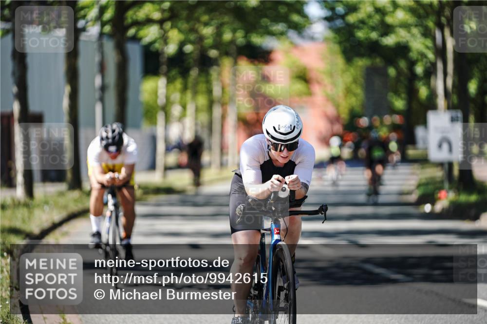 09.08.2026 - GEWOBA Citytriathlon Bremen Michael Burmester http://msf.ph/oto/9942615 09.08.2026 14:32:59 Radfahren 9, 19, 38, 148, 257, 302, 349 meine-sportfotos.de