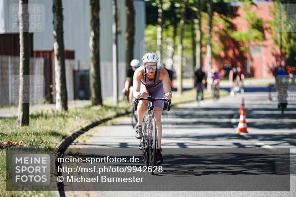 09.08.2026 - GEWOBA Citytriathlon Bremen Michael Burmester http://msf.ph/oto/9942628 09.08.2026 14:33:16 Radfahren 19, 86, 158, 179, 180, 265, 354, 395 meine-sportfotos.de