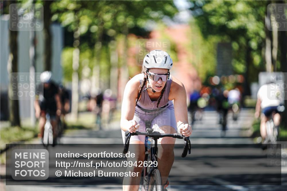 09.08.2026 - GEWOBA Citytriathlon Bremen Michael Burmester http://msf.ph/oto/9942629 09.08.2026 14:33:17 Radfahren 17, 19, 86, 158, 179, 180, 265, 354, 395 meine-sportfotos.de