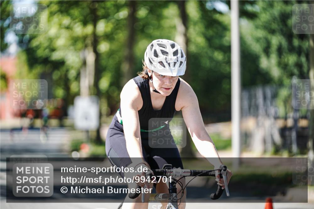 09.08.2026 - GEWOBA Citytriathlon Bremen Michael Burmester http://msf.ph/oto/9942701 09.08.2026 14:33:57 Radfahren 5, 43, 66, 115, 278, 285, 345 meine-sportfotos.de