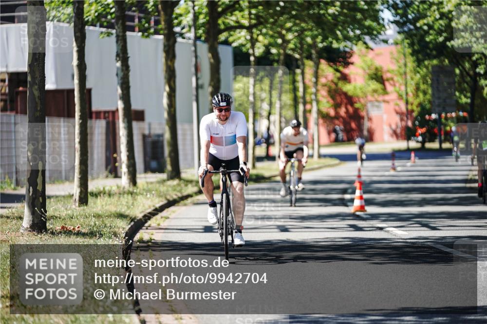 09.08.2026 - GEWOBA Citytriathlon Bremen Michael Burmester http://msf.ph/oto/9942704 09.08.2026 14:34:00 Radfahren 5, 43, 66, 115, 278, 285, 345 meine-sportfotos.de