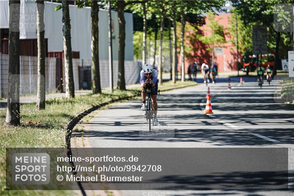 09.08.2026 - GEWOBA Citytriathlon Bremen Michael Burmester http://msf.ph/oto/9942708 09.08.2026 14:34:07 Radfahren 43, 90, 115, 278, 285 meine-sportfotos.de