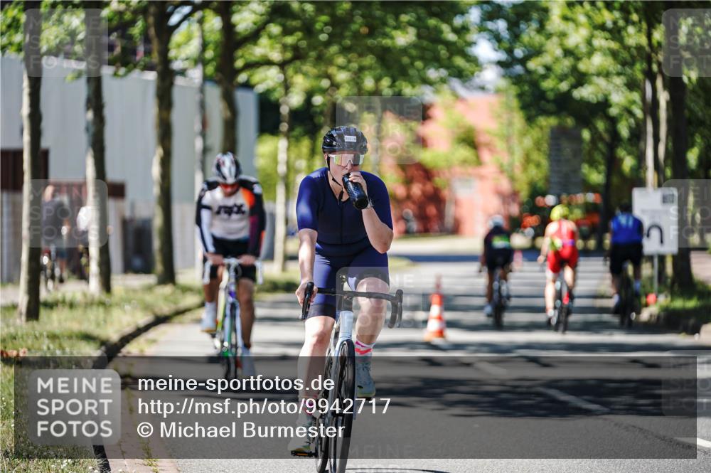 09.08.2026 - GEWOBA Citytriathlon Bremen Michael Burmester http://msf.ph/oto/9942717 09.08.2026 14:34:18 Radfahren 12, 69, 90, 95, 211, 429, 455 meine-sportfotos.de